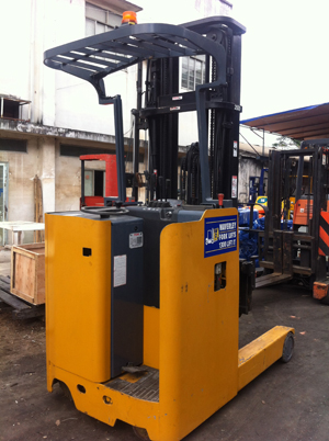 Xe nâng TCM 1,8T-6M