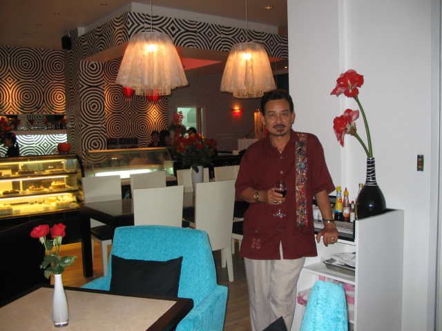 Vẽ tranh trang trí