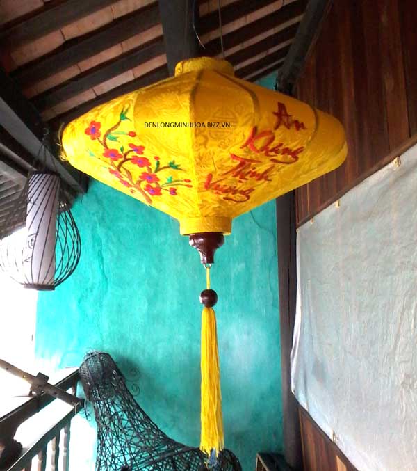 Đèn lồng Tết