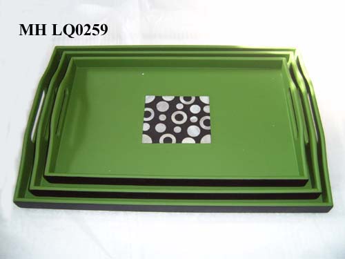 TRAY