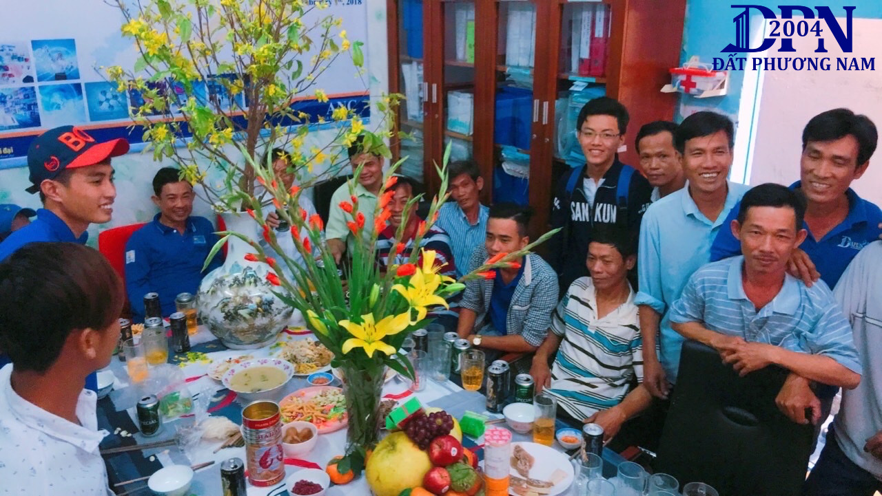 Tập thể nhân viên