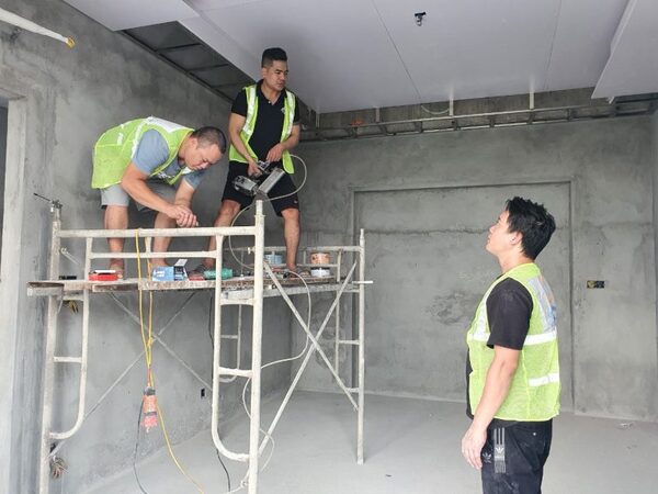 Thi công trần Picomat Khung inox Picomat