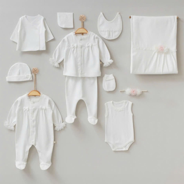 Đầm kem linen, cổ trắng bé gái