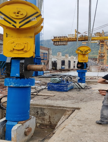 Thử tải 500 tấn