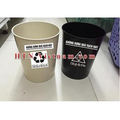 Thùng rác y tế