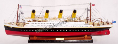 Titanic Model