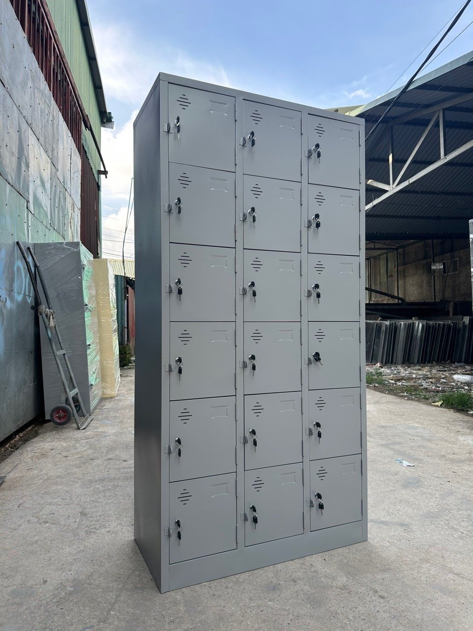 Tủ Lock