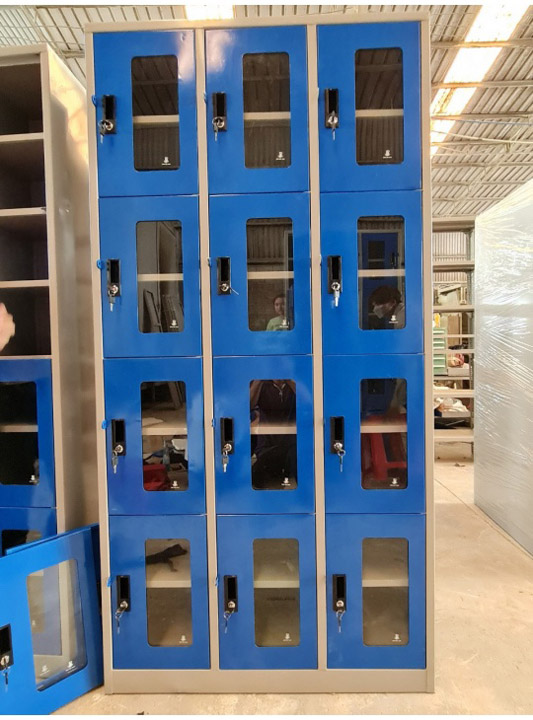 Tủ locker 984-3K kính mica