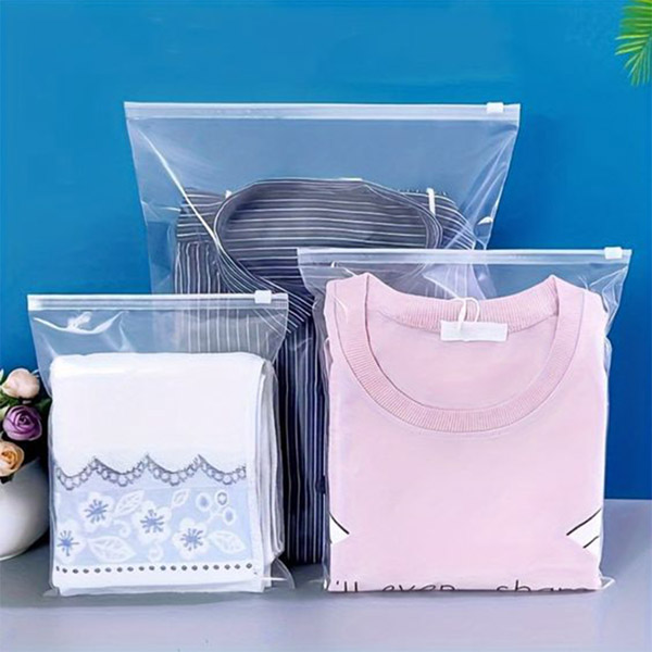 Túi ziplock đựng thời trang