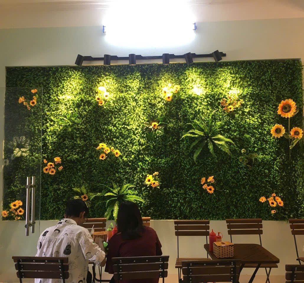 Tường cỏ nhân tạo
