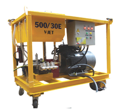 Máy phun nước áp lực
