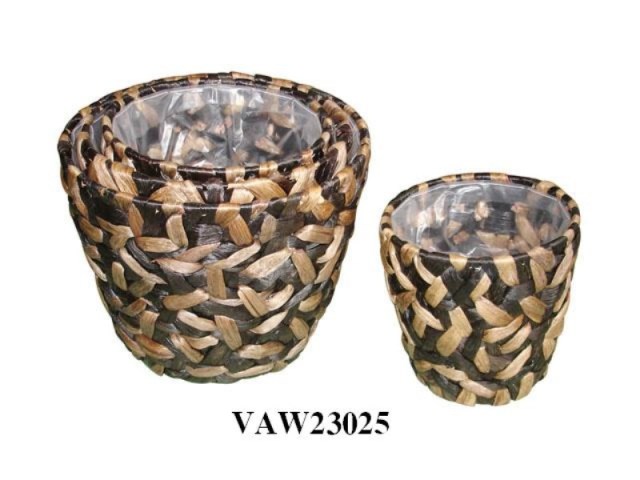 VAW23025
