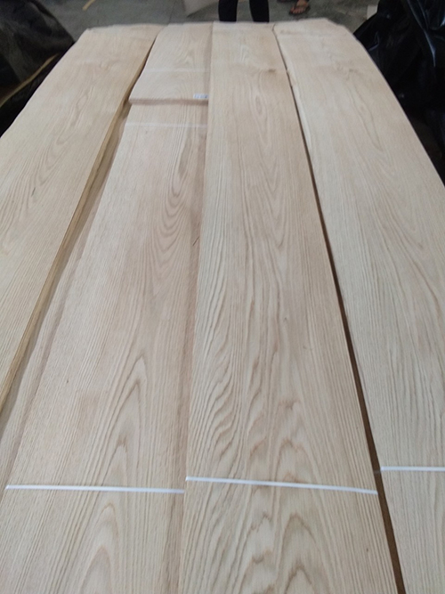 Veneer W.OAK núi