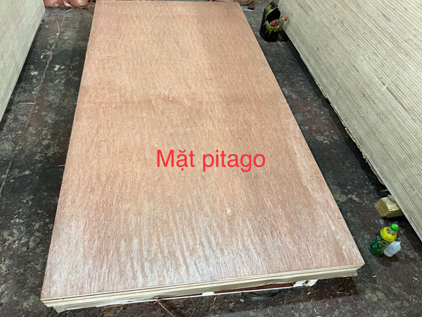 Ván ép mặt Pitago
