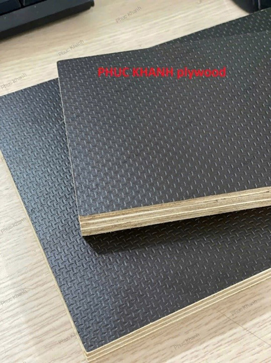 Ván ép chống trượt