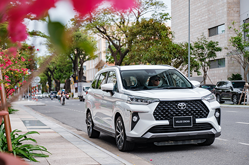 Xe Toyota Veloz