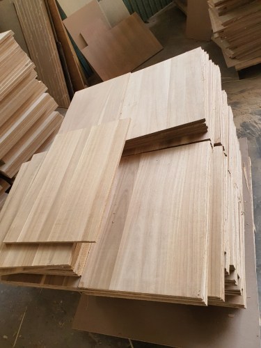 Veneer tràm