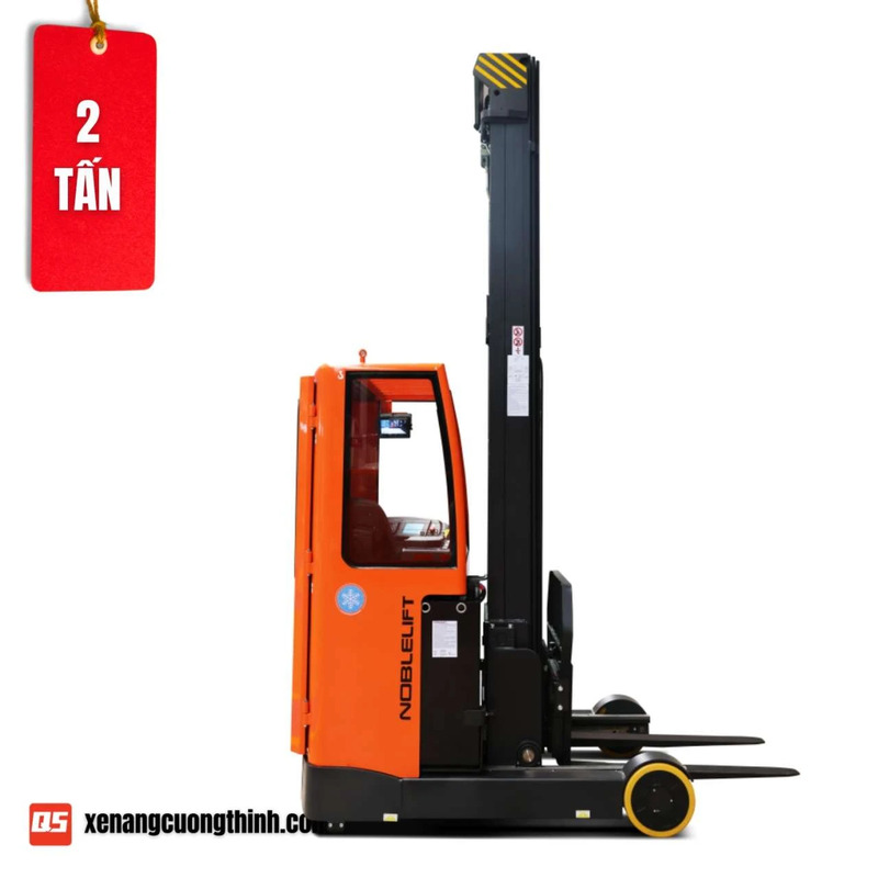 Xe nâng điện đứng lái 1.6 tấn kho lạnh