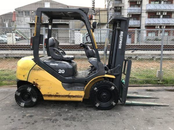 Xe nâng dầu Komatsu 2 tấn FD20T-17