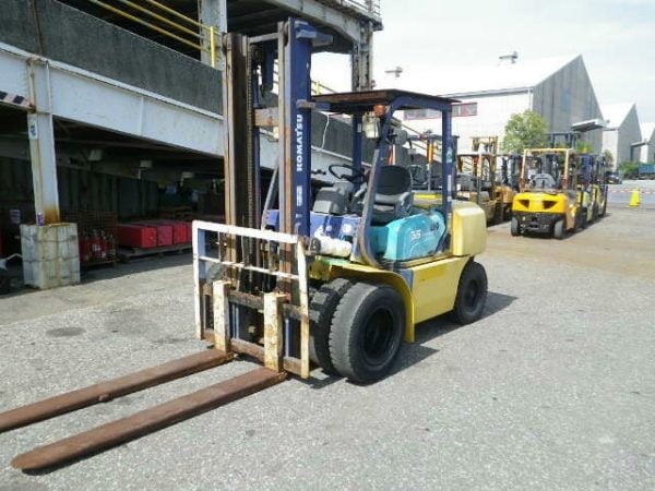 Xe nâng dầu Komatsu FD35W-7