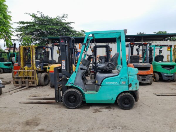 Xe nâng dầu Mitsubishi FD15T 1.5 tấn cũ