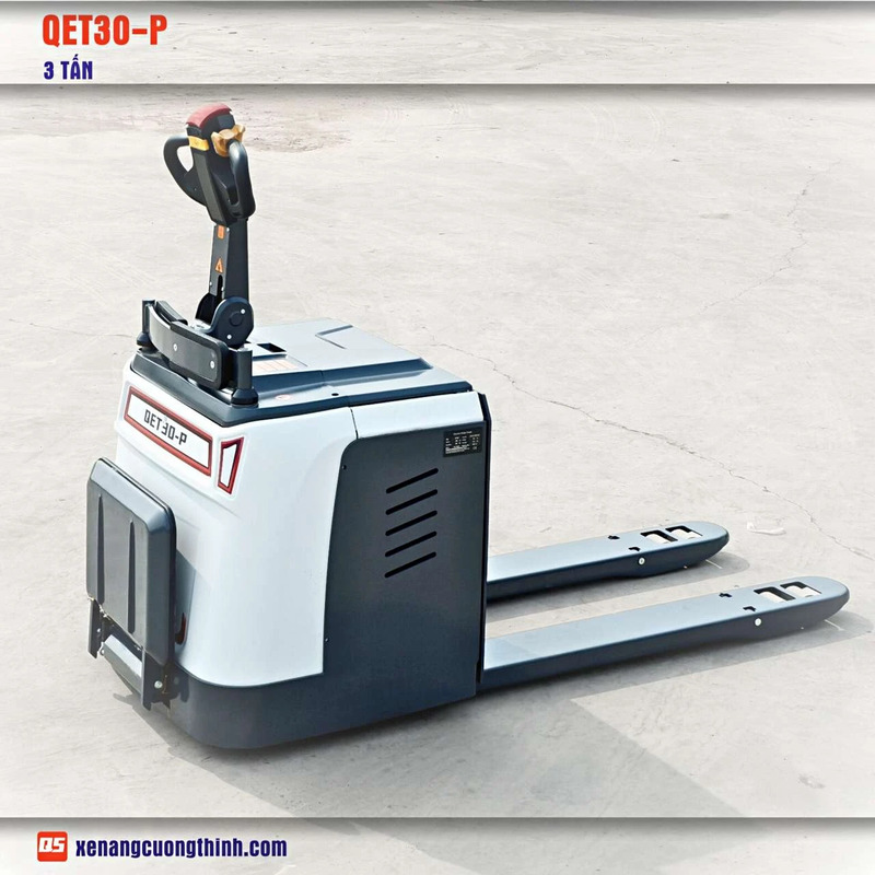 Xe nâng tay điện thấp 3 tấn có bệ lái