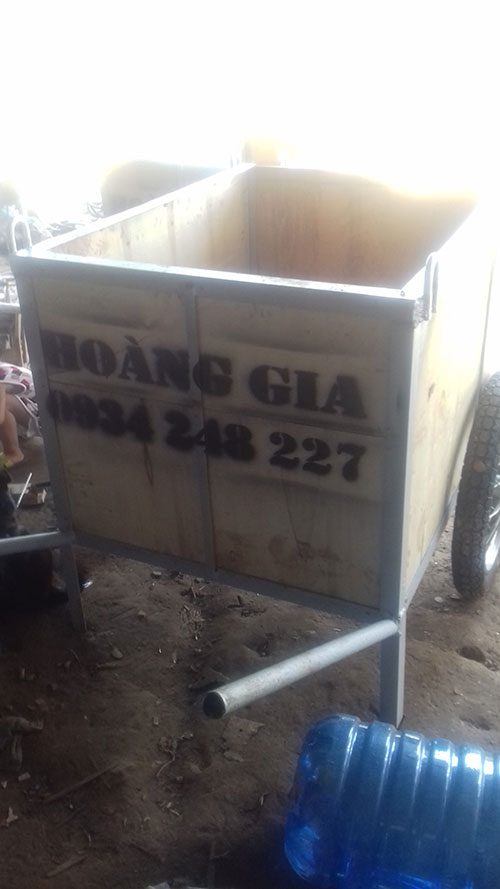 Xe đẩy hàng