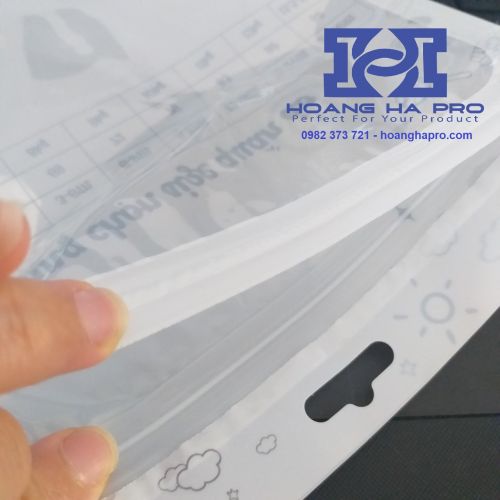 Túi Zipper màng phức đột lỗ treo cánh bướm