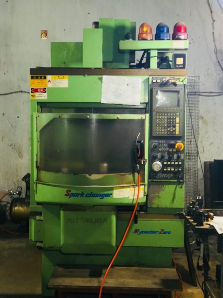 Máy phay CNC