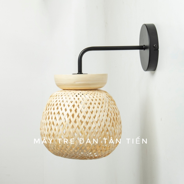 Đèn mây tre đan