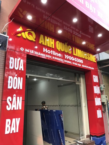 Bảng hiệu Alu ngoài trời