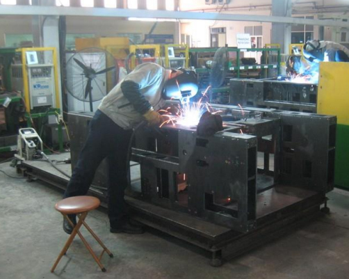Máy móc sản xuất
