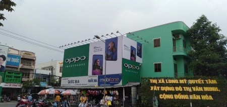Bảng hiệu quảng cáo