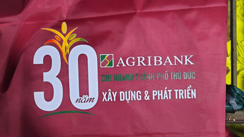 Áo mưa vải dù