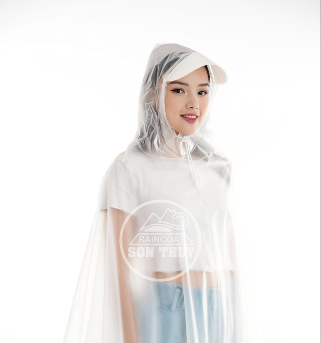 Áo mưa trong suốt