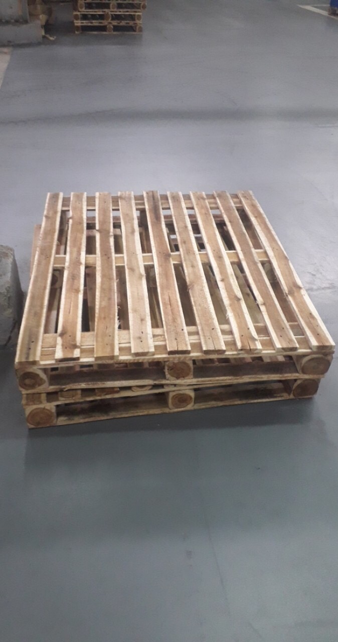 Pallet Gỗ