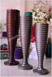 Chậu hoa Composite