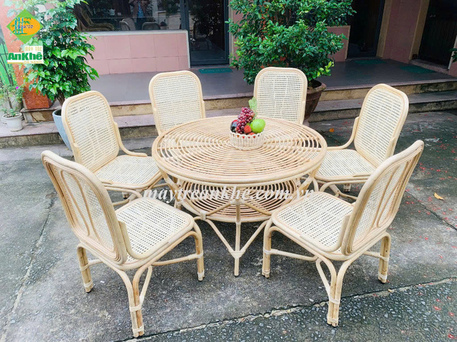 Bàn ghế mây tre đan