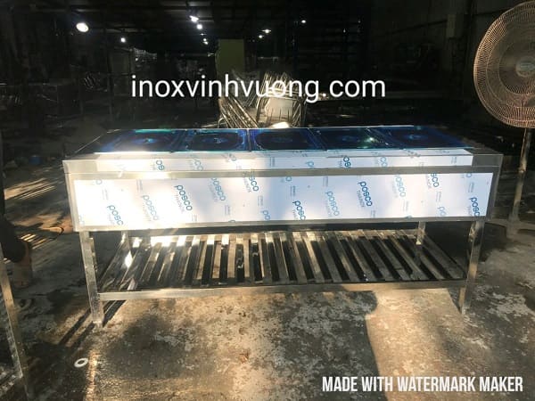 Bàn giữ nóng thức ăn 5 khay