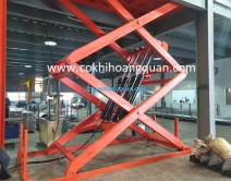 Bàn nâng thủy lực
