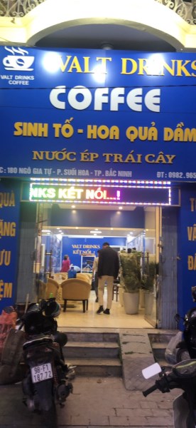 Bảng hiệu quán cà phê