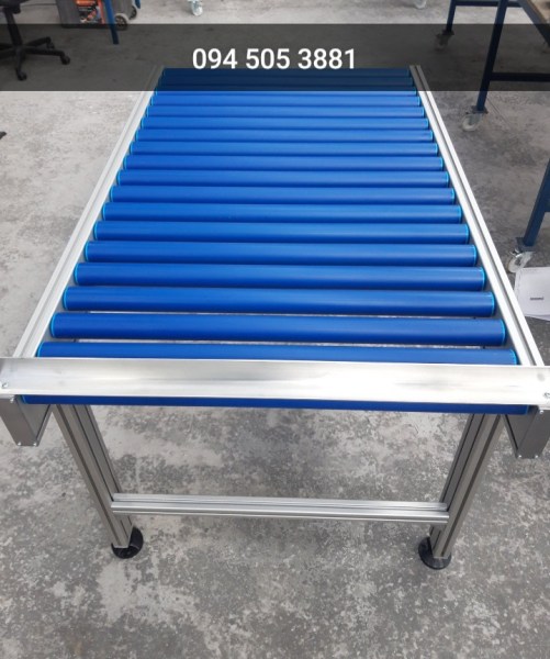 Băng tải con lăn khung inox