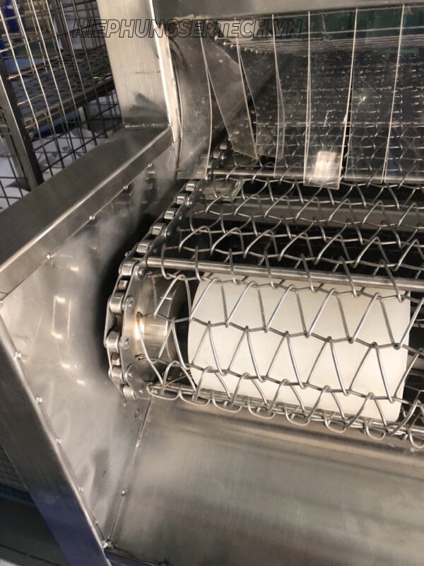 Băng tải lưới inox