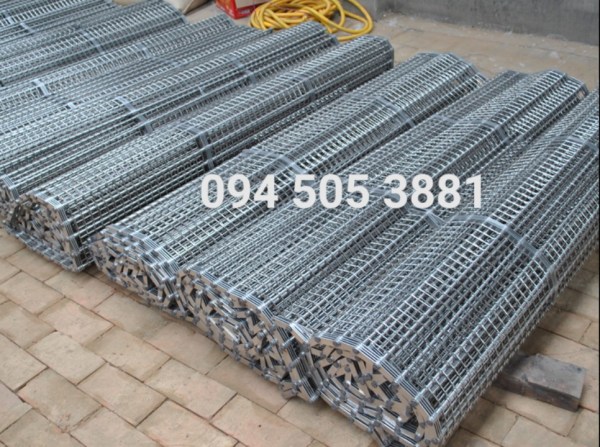 Băng tải xích lưới inox