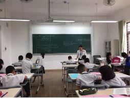 Bảng trượt dọc