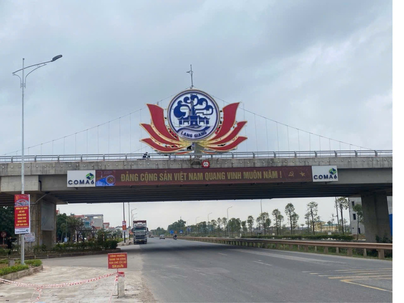 Bảng biển quảng cáo