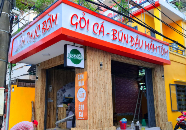 Bảng hiệu Alu
