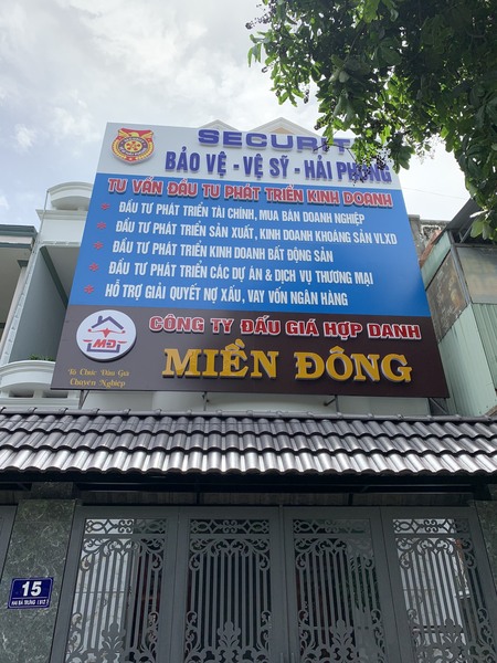 Bảng hiệu công ty
