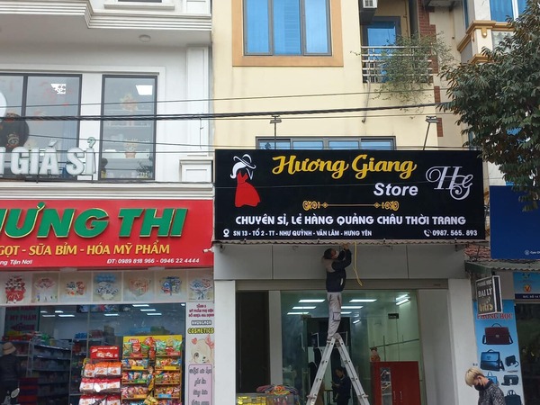 Bảng hiệu quảng cáo