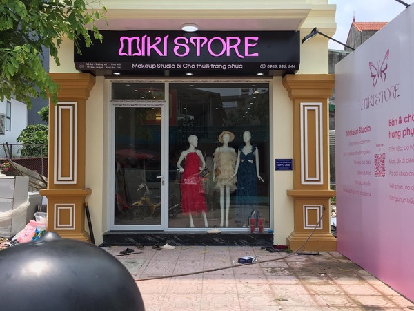 Bảng hiệu quảng cáo